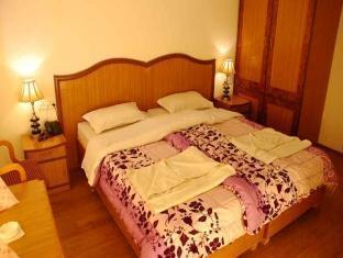 Hotel Ladakh Continental เลห์ ภายนอก รูปภาพ